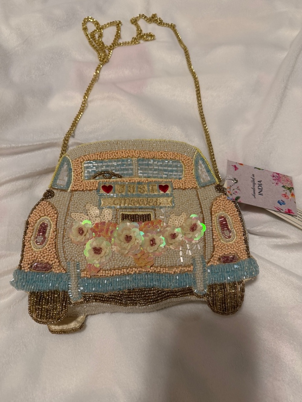 Beaded Just Married Retro Car Crossbody Bag in Pastel Pink and Blue